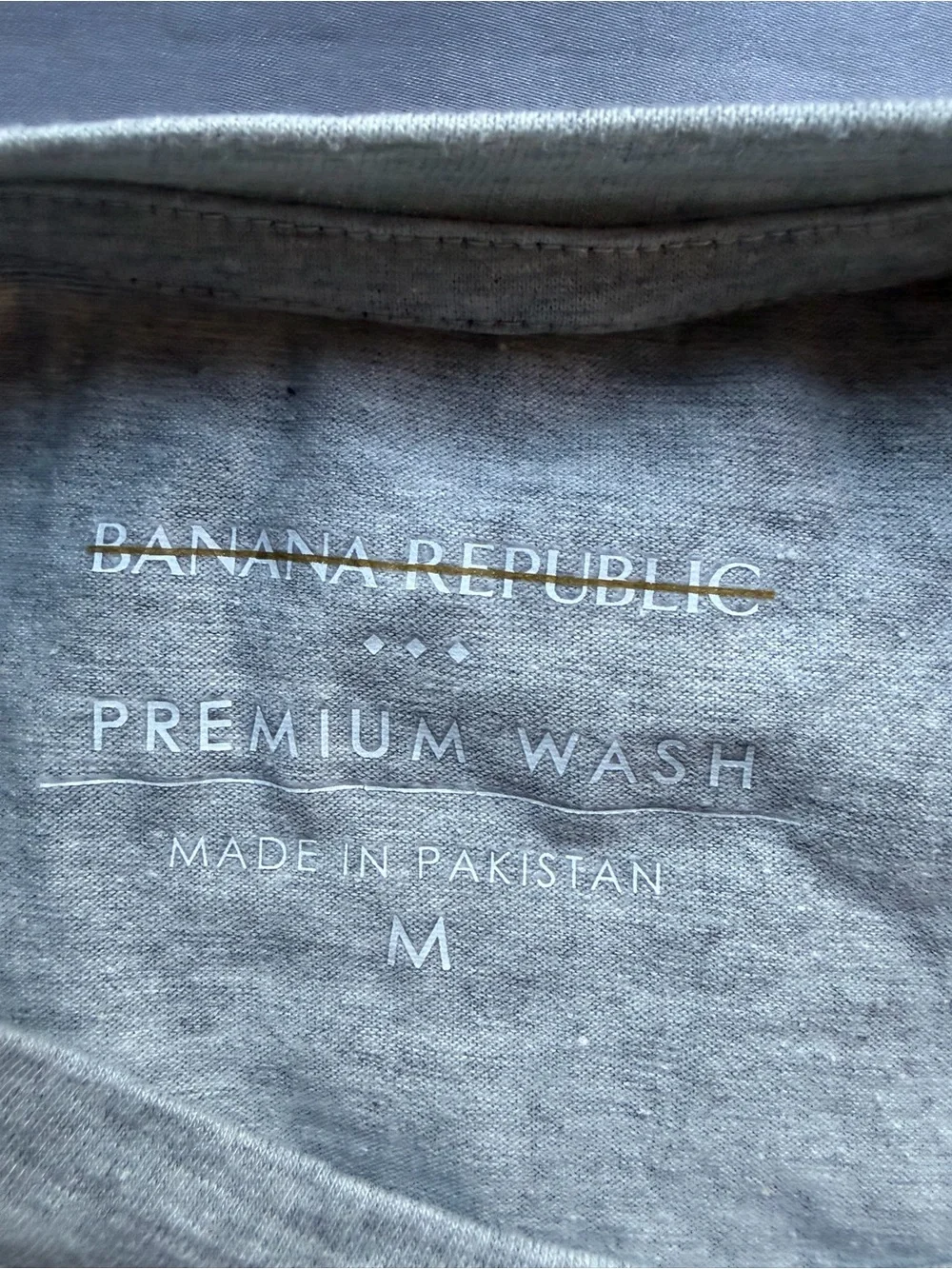 Banana Republic Heather Light Gray Short Sleeve Tee with Black Logo